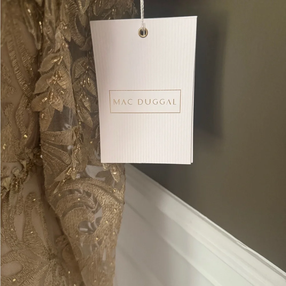 Mac Duggal Gold Embroidered Lace Appliqué Trumpet Gown. Size 10. NWT. - Picture 7 of 7